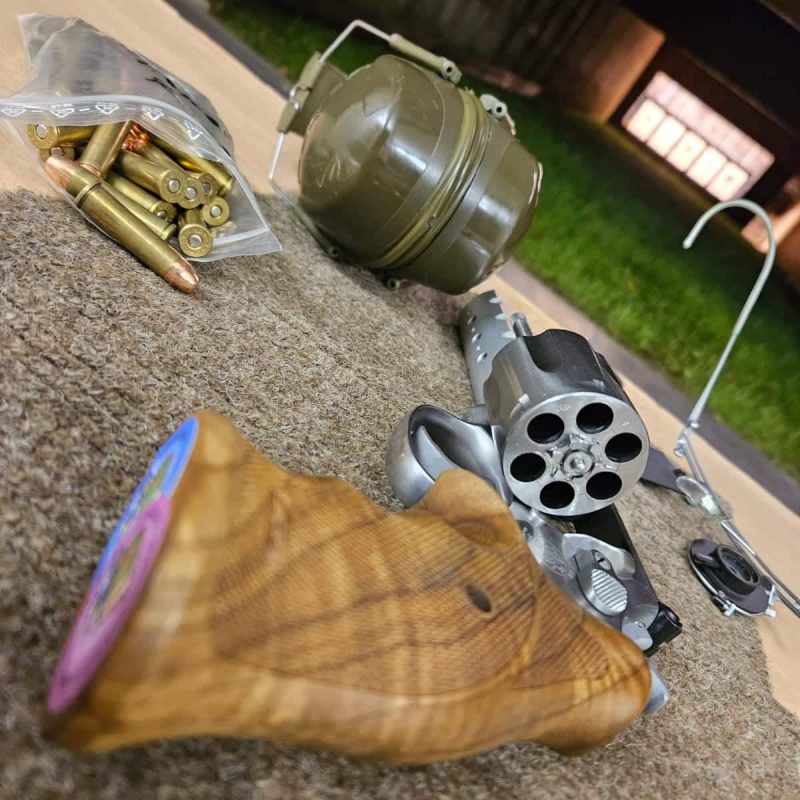 Großkaliber Pistole